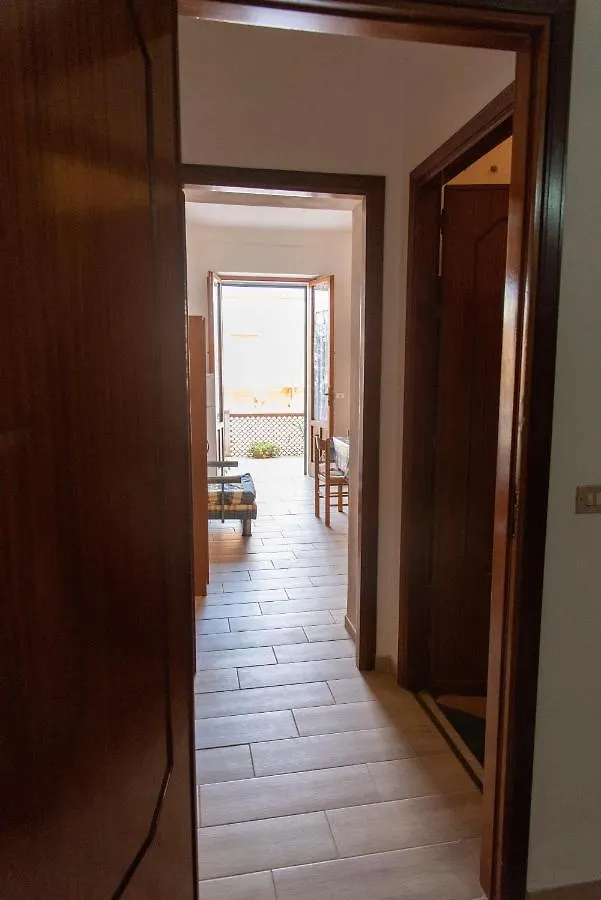 Casa Vacanze Mustazza Villa Buseto Palizzolo 0*,  Italia